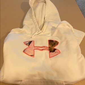 Under Armour Swearshirt Pink Camo Plus size 2x